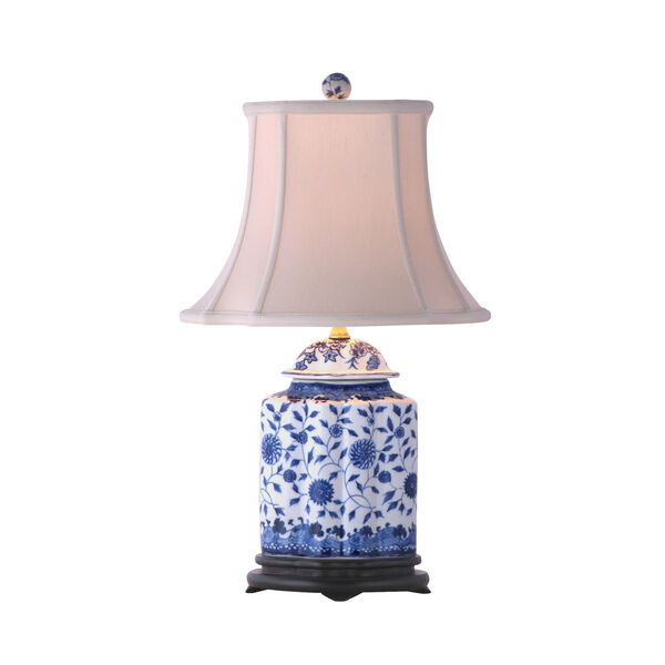 East Enterprise Blue and White Scalloped Table Lamp LPDBJH0810A | Bellacor